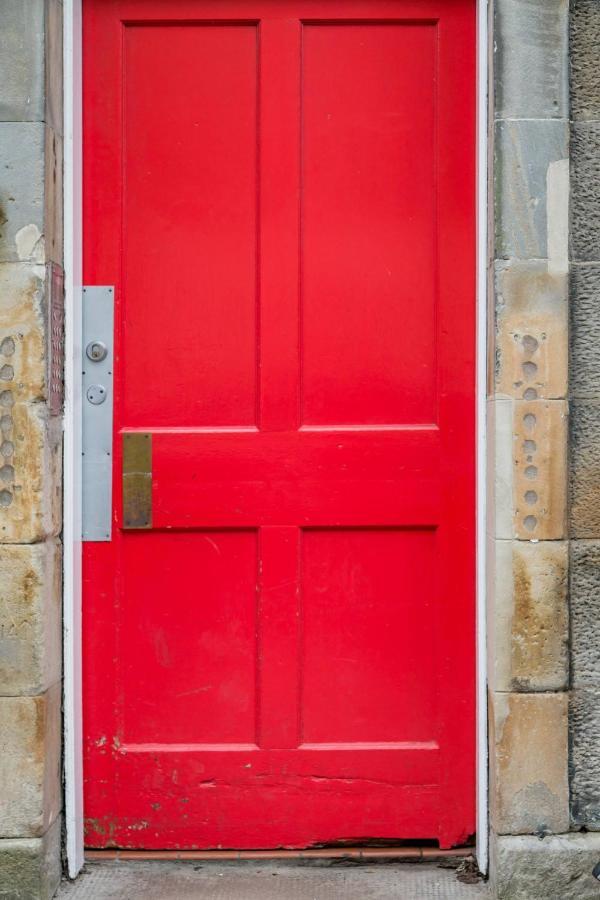 The Plywood Flat, Modern Style In A Traditional Tenement Apartamento Edimburgo Exterior foto